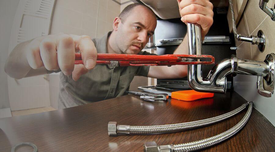 Professional water heater repair in Minneapolis, MN